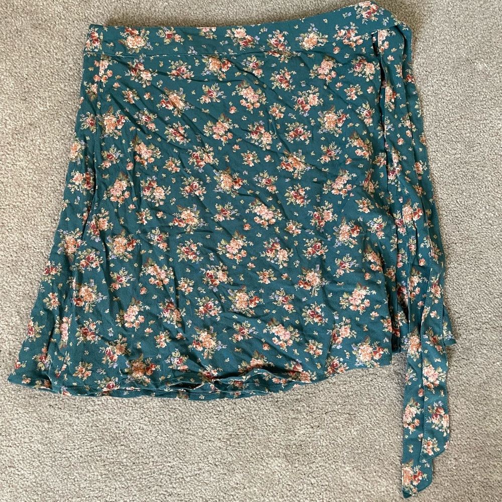 NWT American Eagle Teal Floral Wrap Skirt